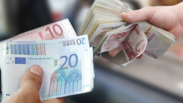 S’oriente-on, en Algérie, vers 200 dinars un euro sur le marché parallèle ? 