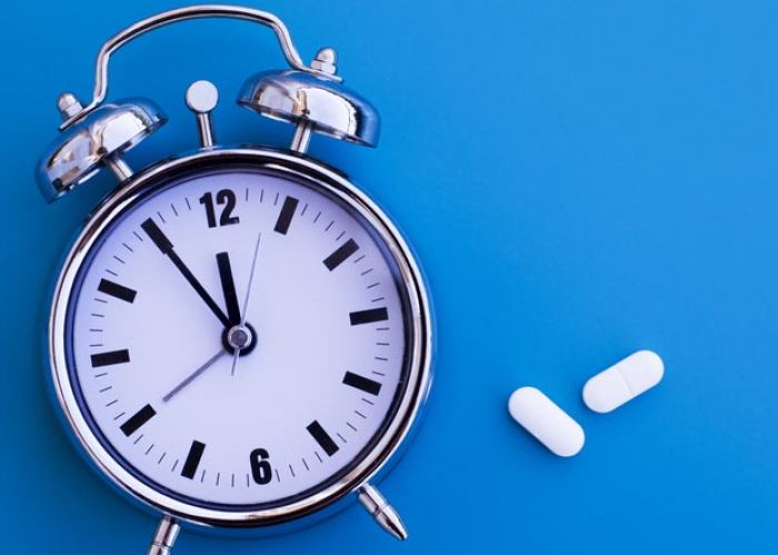 Les médicaments : matin ou soir, avant pendant ou après le repas ?