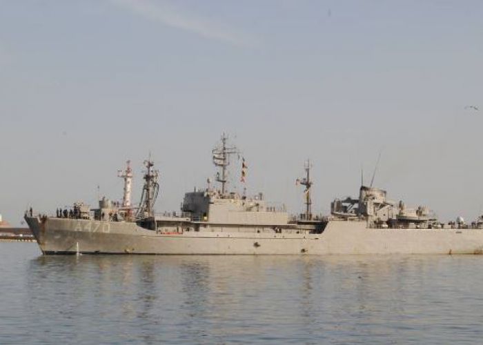 Un Groupe naval de l'OTAN accoste au port d'Alger