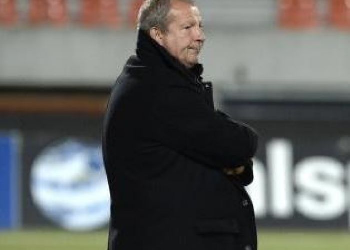 Wilmots voudrait 100.000 euros par mois : La FAF se tourne vers Courbis 