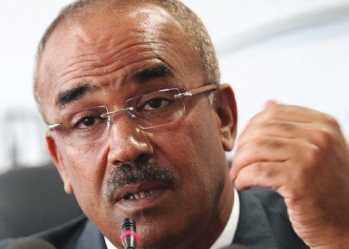  Grogne sociale : Noureddine Bedoui manie la carotte et le bâton 