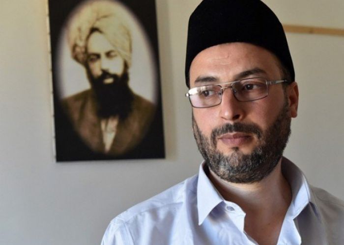  Le leader de la communauté religieuse Al Ahmadia libéré 