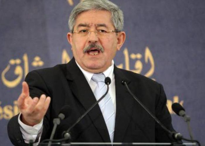 En prévision de la tripartite, Ouyahia rencontre jeudi le patronat et le syndicat 