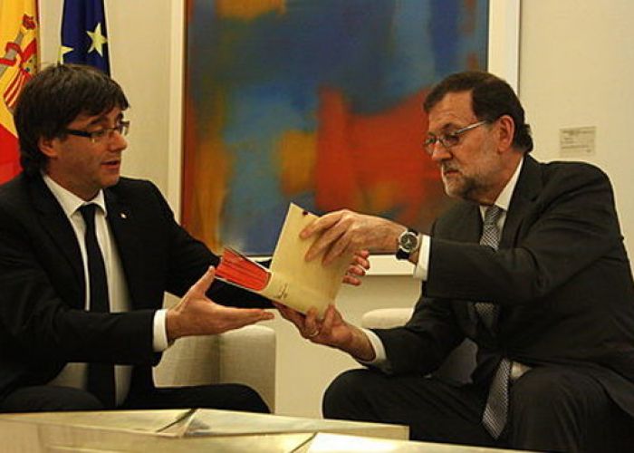 Catalogne: Mariano rajoy donnne un ultimatum de 5 jours au séparatiste Carles Puigdement