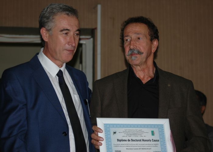 L'université de Tizi Ouzou délivre un doctorat honoris causa au chanteur Lounis Aït Menguellet 