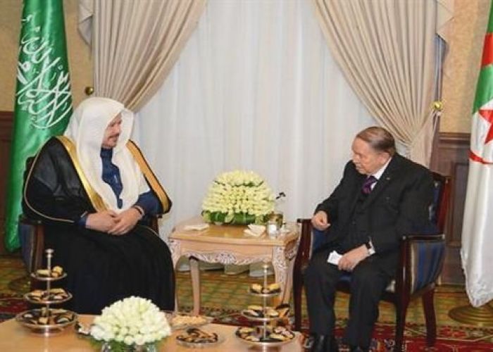Algérie-Arabie Saoudite : Bouteflika reçoit le président du Conseil saoudien de la Choura (Vidéo)