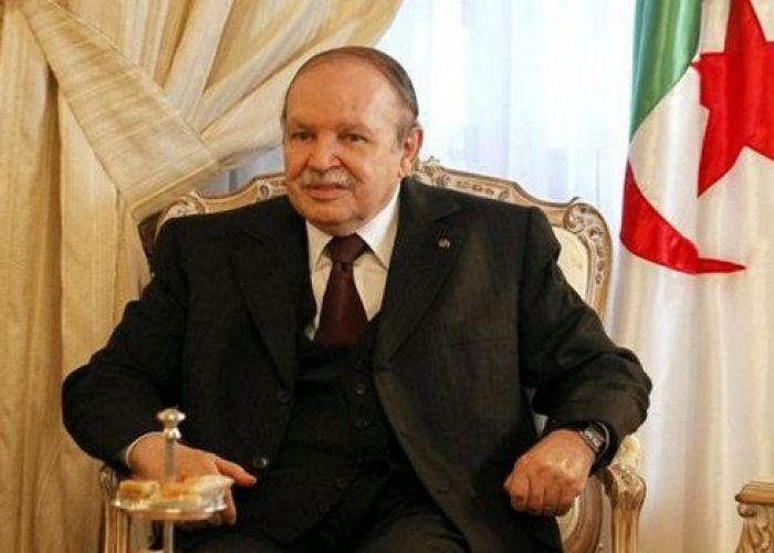 Jean-Yves Le Drian: " Bouteflika dans une forme parfaite"