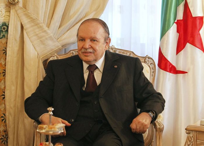 Difficulté de la conjoncture :Bouteflika appelle au dépassement des clivages politiques