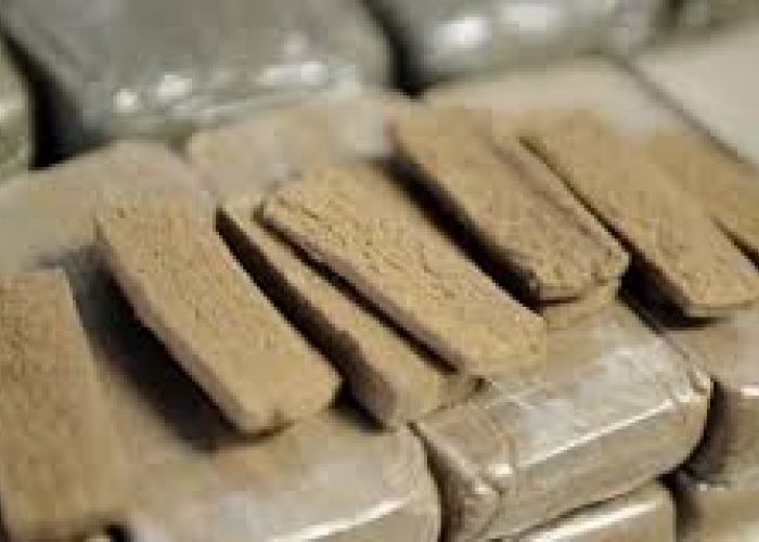 Ils transportaient 115 kg de cannabis à Ouargla : 20 ans de prison pour le père et 15 pour son fils
