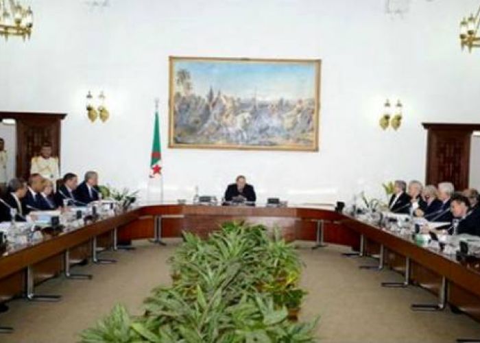 Ouyahia : Le président Bouteflika présidera mercredi un conseil des ministres 