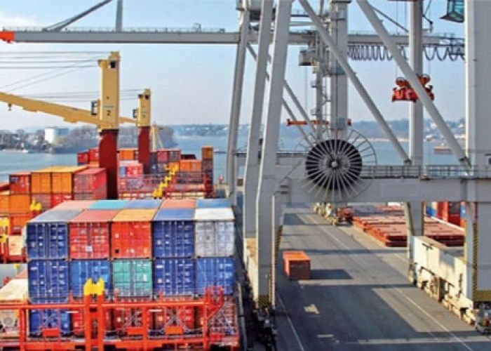 Commerce extérieur : l’Algérie échoue à ramener les importations à 30 milliards de dollars en 2017