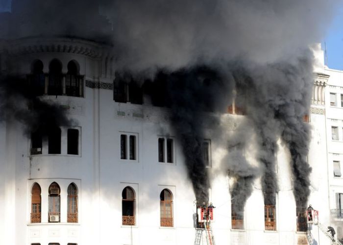 Incendie au siège de la direction générale d'Algérie-Poste 