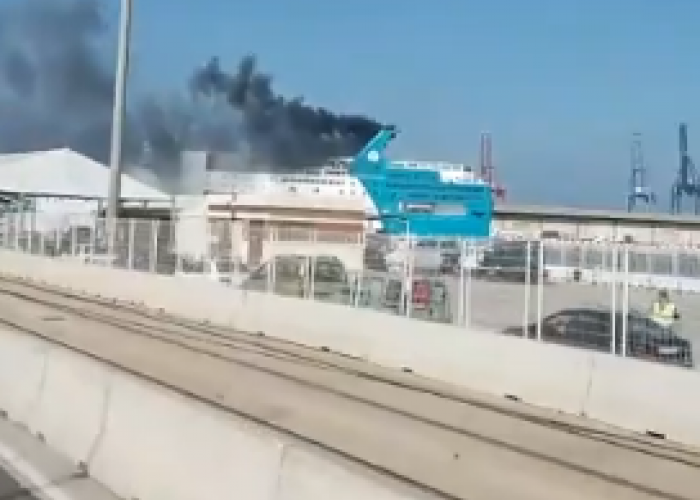 Un ferry espagnol de "Balearia’’assurant Valence (Espagne)-Mostaganem prend feu