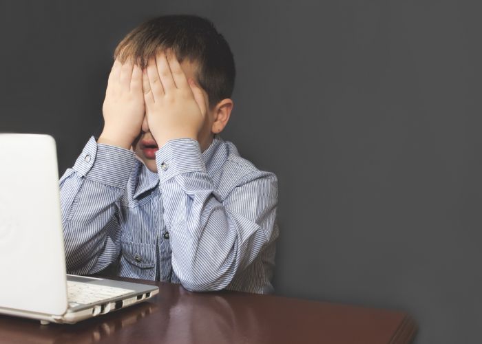 Dangers d’internet sur les enfants : un groupe de travail installé