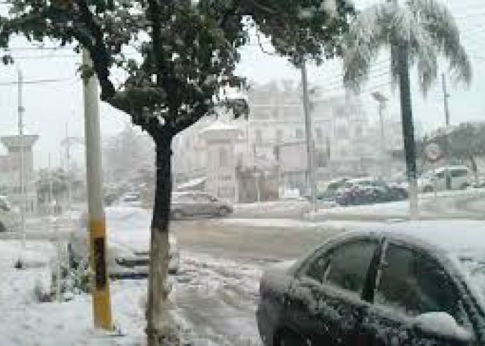 Alerte météo : Jusqu'à 10 cm de neige à 900m d'altitude sur plusieurs régions de l'Ouest