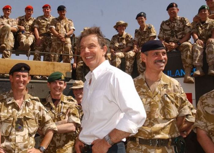  Échec d'une tentative de poursuivre Tony Blair en justice, sur son rôle dans la guerre en Irak
