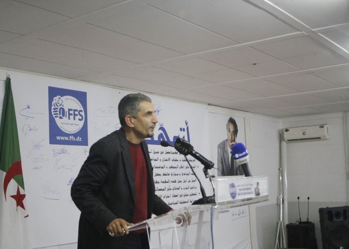 Situation politique en Algérie: le premier secrétaire du FFS pointe le risque de"troubles majeurs"