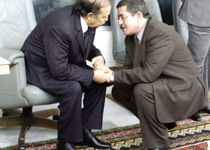 Il succède à Tebboune : la mission presque impossible d’Ahmed Ouyahia