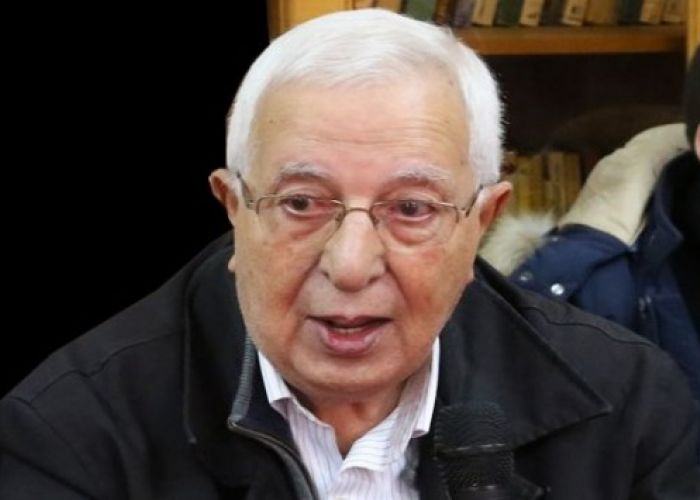 Le président Bouteflika : « Mohamed Lemkami avait la patrie chevillée à l’âme » 