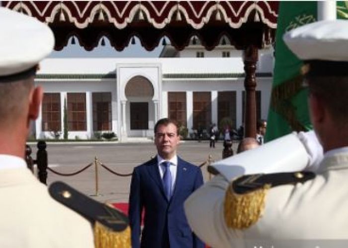 Attendu mardi à Alger, le premier ministre russe Medvedev, appelle à un partenariat diversifié 