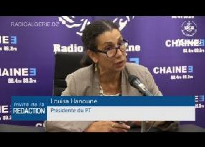  Louisa Hanoune qualifie de "putschistes" les partisans de l’article 102 de la Constitution (vidéo)