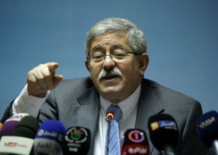  Banques : Ouyahia veut amender la loi sur la monnaie et le crédit
