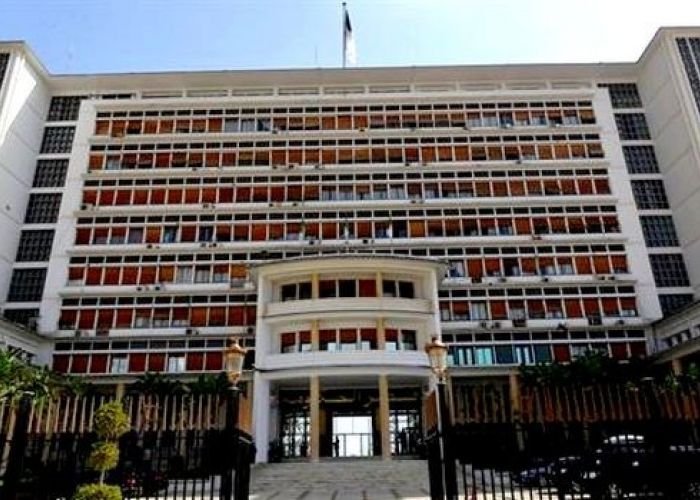  Début des travaux de la réunion entre le gouvernement, l'UGTA et le patronat 