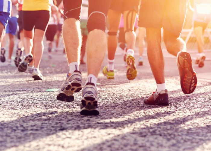 Courir à plusieurs aide à arrêter de fumer
