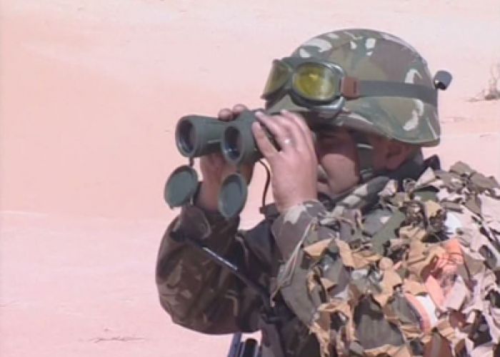 Deux Tchadiens armés interceptés sur la bande frontalière près d'In Guezzam