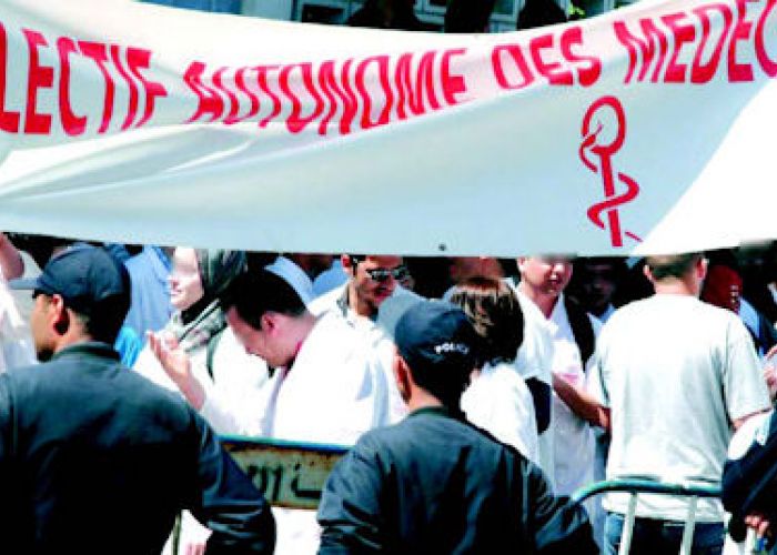 Grève des médecins résidents : Hadjar reçoit une délégation syndicale 