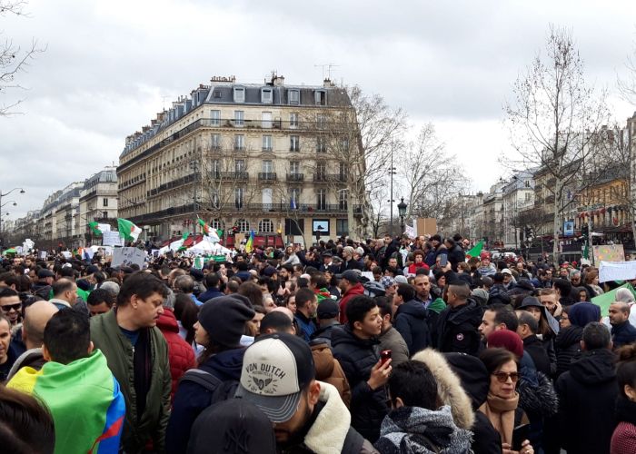 France : mobilisation contre le 5e mandat du président Bouteflika