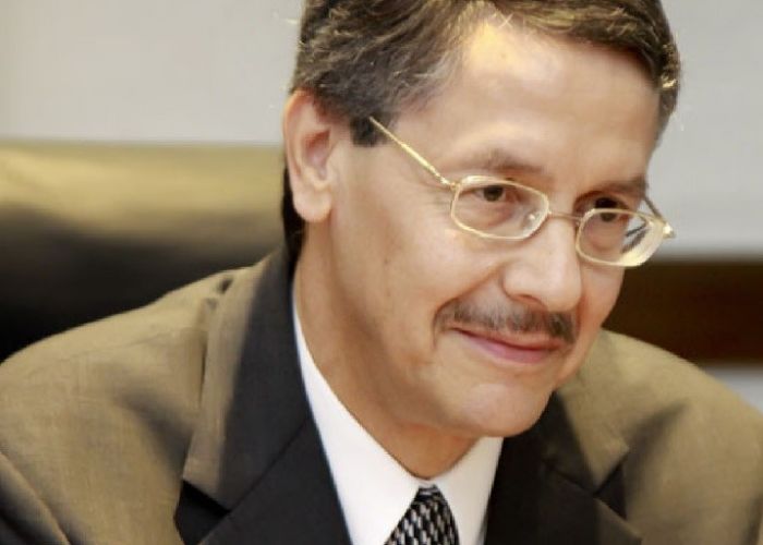  L’ambassadeur d’Algérie en France : « Bouteflika est bien vivant, c’est lui qui a décidé de rempiler après une évaluation de la situation »