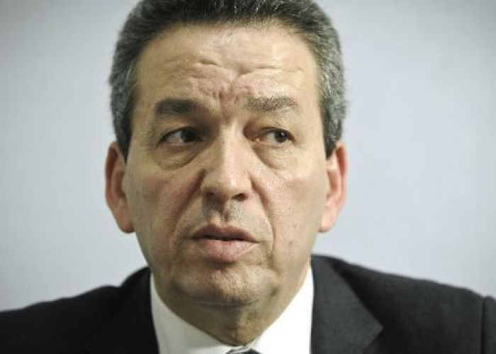 Son parti le MPA hésite à appeler Bouteflika à briguer un 5ème mandat : Qu’est-ce qui fait douter Amara Benyounès ?