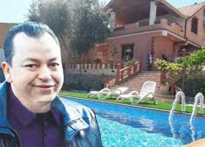 Affaire des conservateurs fonciers : Dix ans de prison et un million de DA requis à l'encontre de Kamel Chikhi
