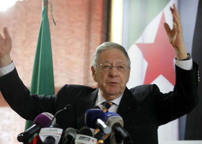  FLN : Ould Abbes anime une conférence sur les réalisations diplomatiques de Bouteflika