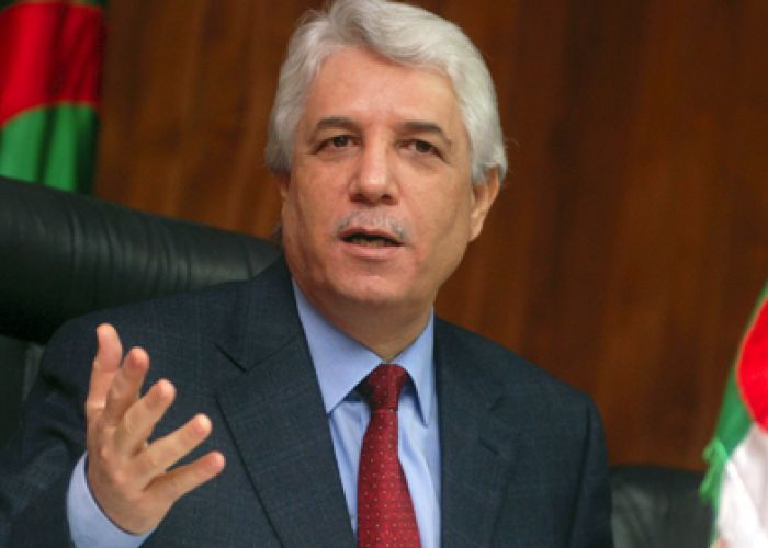  Corruption : L’ex ministre de la justice Tayeb Louh interdit de quitter le territoire national