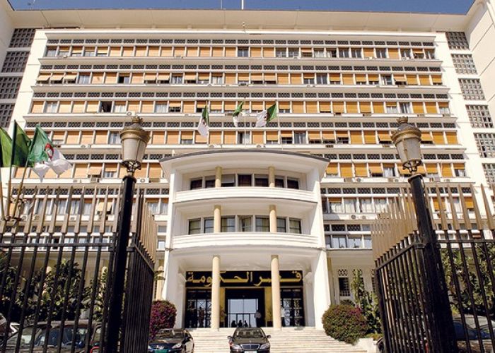  Covid-19: reconduction des mesures de confinement dans 19 wilayas pour un mois à partir de samedi 