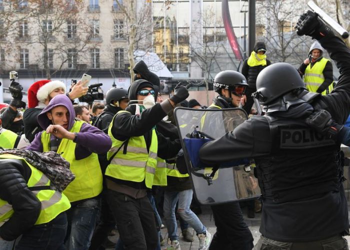 Hiraks, Gilets Jaunes : répressions, partis-pris médiatiques