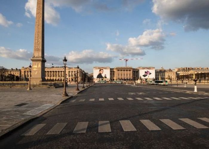 La France prend de nouvelles mesures face au Covid : le confinement élargi sur tout son territoire, commerces, crèches et écoles fermés