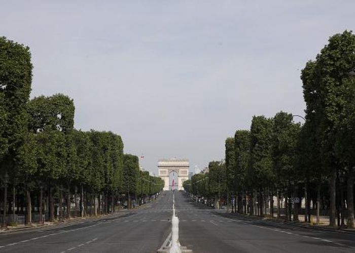 Covid-19 en France : Macron annonce un reconfinement national à partir de vendredi jusqu'à décembre, les écoles resteront ouvertes 