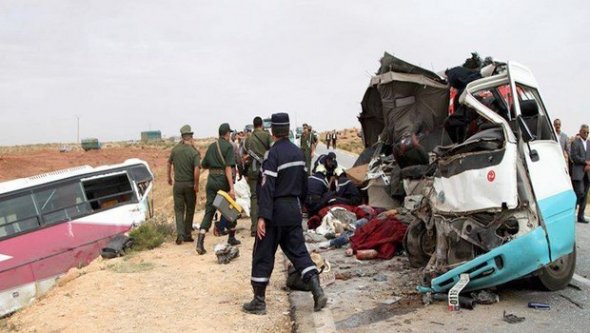 Route: treize blessés suite au renversement d’un bus près d’El-Bayadh