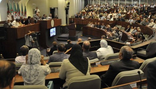 APN : Reprise des travaux jeudi en séance plénière consacrée aux questions orales