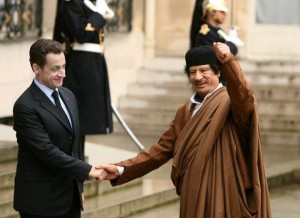 Sarkozy n'exige plus le départ immédiat de Kadhafi