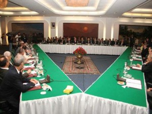 Quels impacts, la réunion, gouvernement -UGTA-patronat, face aux tensions sociales ?