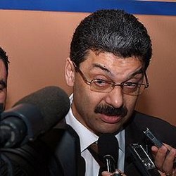 Djoudi écarte la possibilité du retour au crédit à la consommation