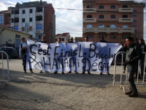 JSK : Des supporters manifestent pour exiger le départ de Hannachi