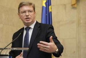 Le Commissaire européen à l'élargissement et à la politique de voisinage à Alger