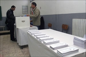 L'activité partisane moins intense en raison des obsèques de Ben Bella 