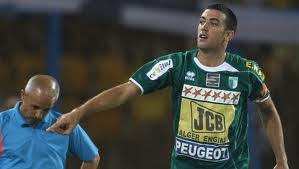 Equipe nationale: Belkalem et Belamri pour remplacer Antar Yahia