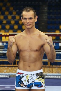 Ils sont Français mais boxeront pour le pays de leurs parents, l'Algérie 